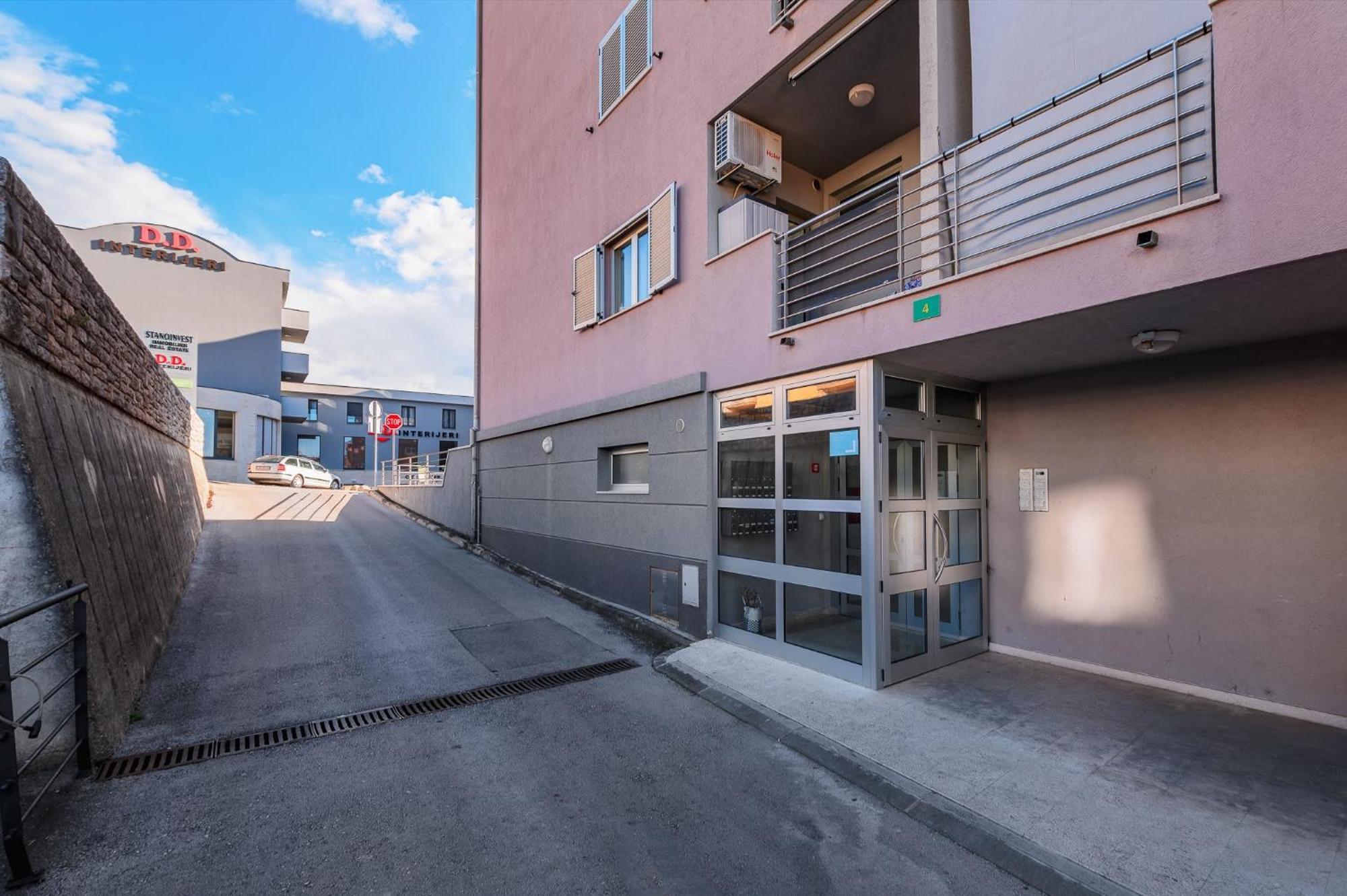 Aureo Apartment Pula Center エクステリア 写真